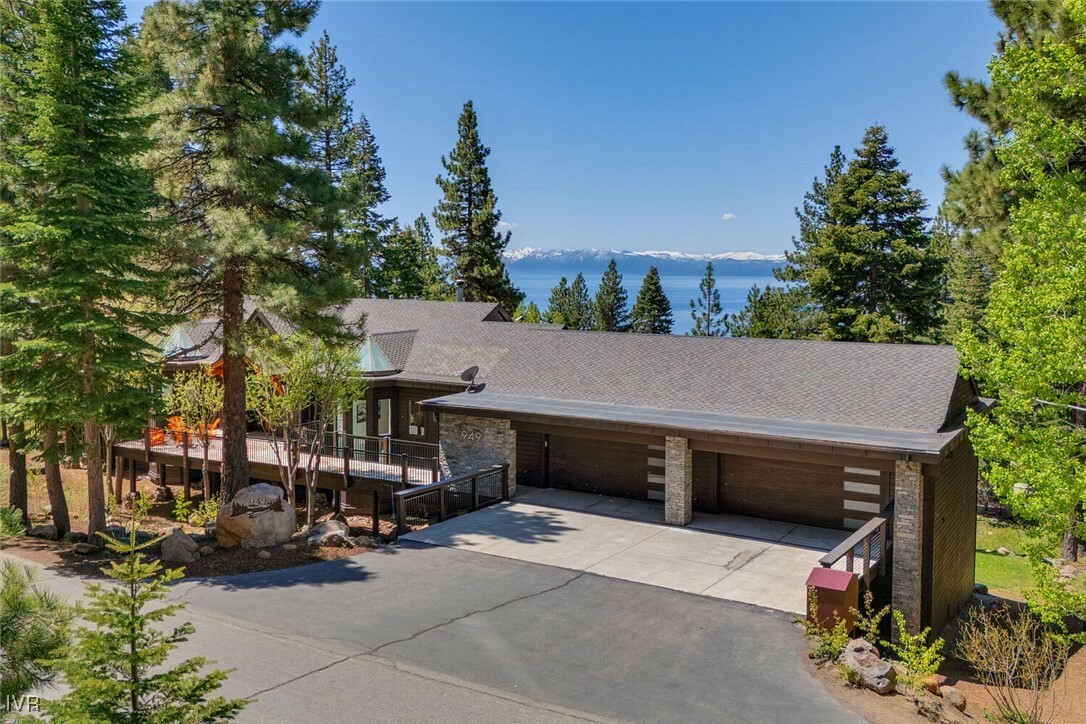 Property Photo: 949 Fairview Boulevard NV 89451