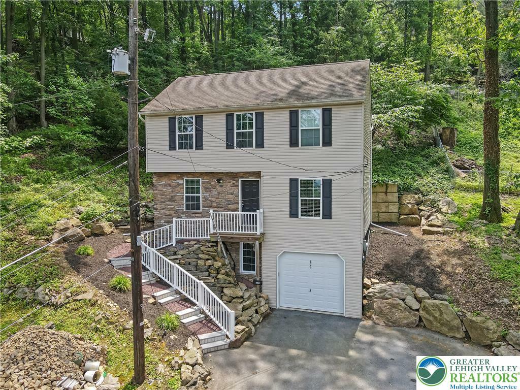 Property Photo: 2545 Albert Street PA 18103