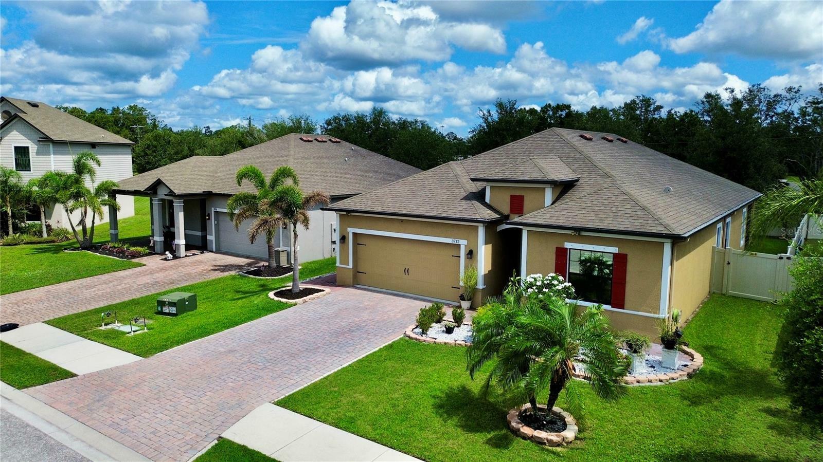 Property Photo: 3712 76th Street E FL 34221
