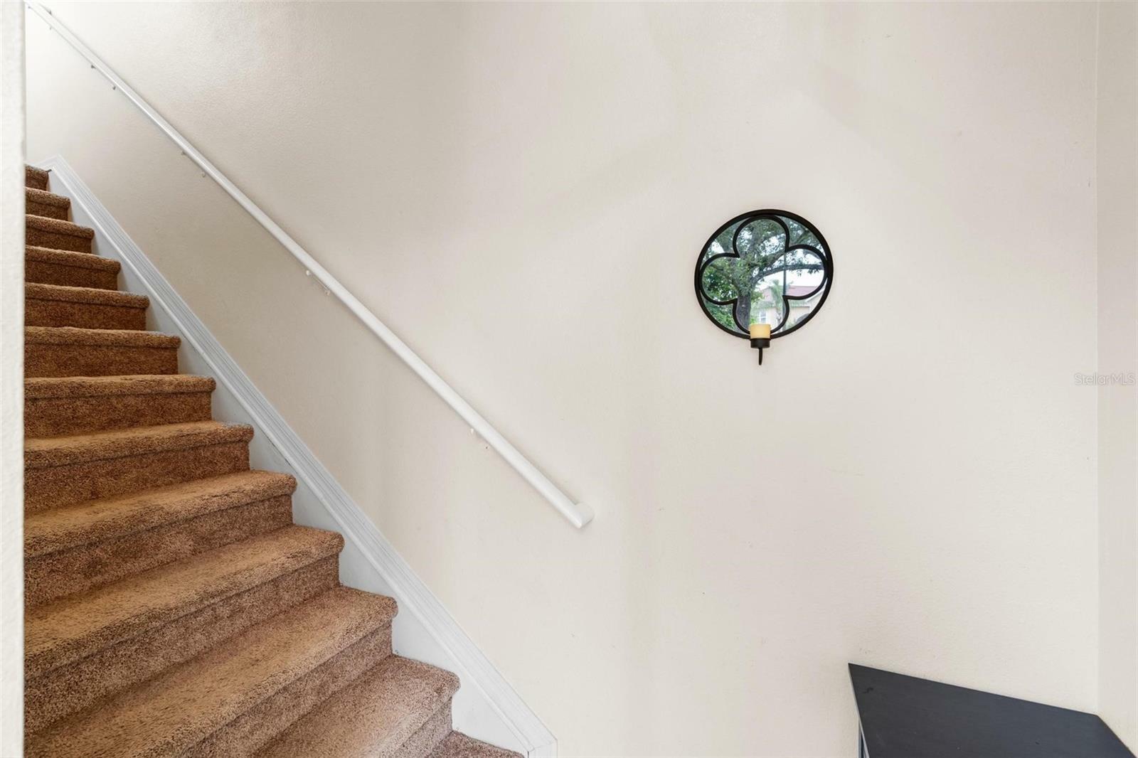 Property Photo: 3613 Parkridge Circle 11-201 FL 34243