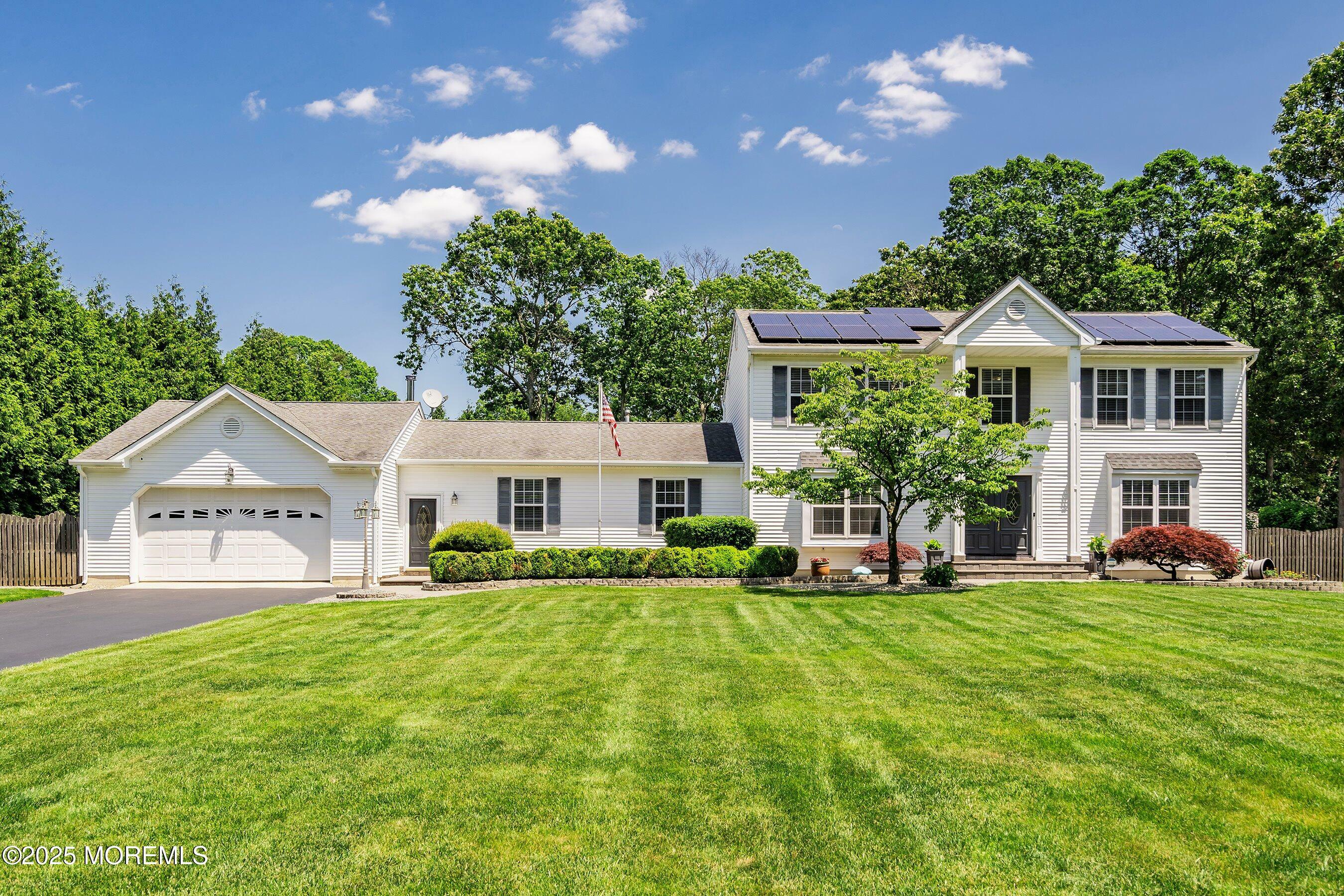 Property Photo: 5 Persimmon Drive NJ 08527