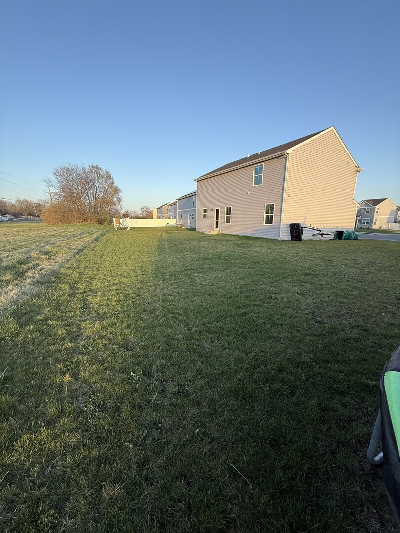Property Photo: 311 Fir Lane IL 60433