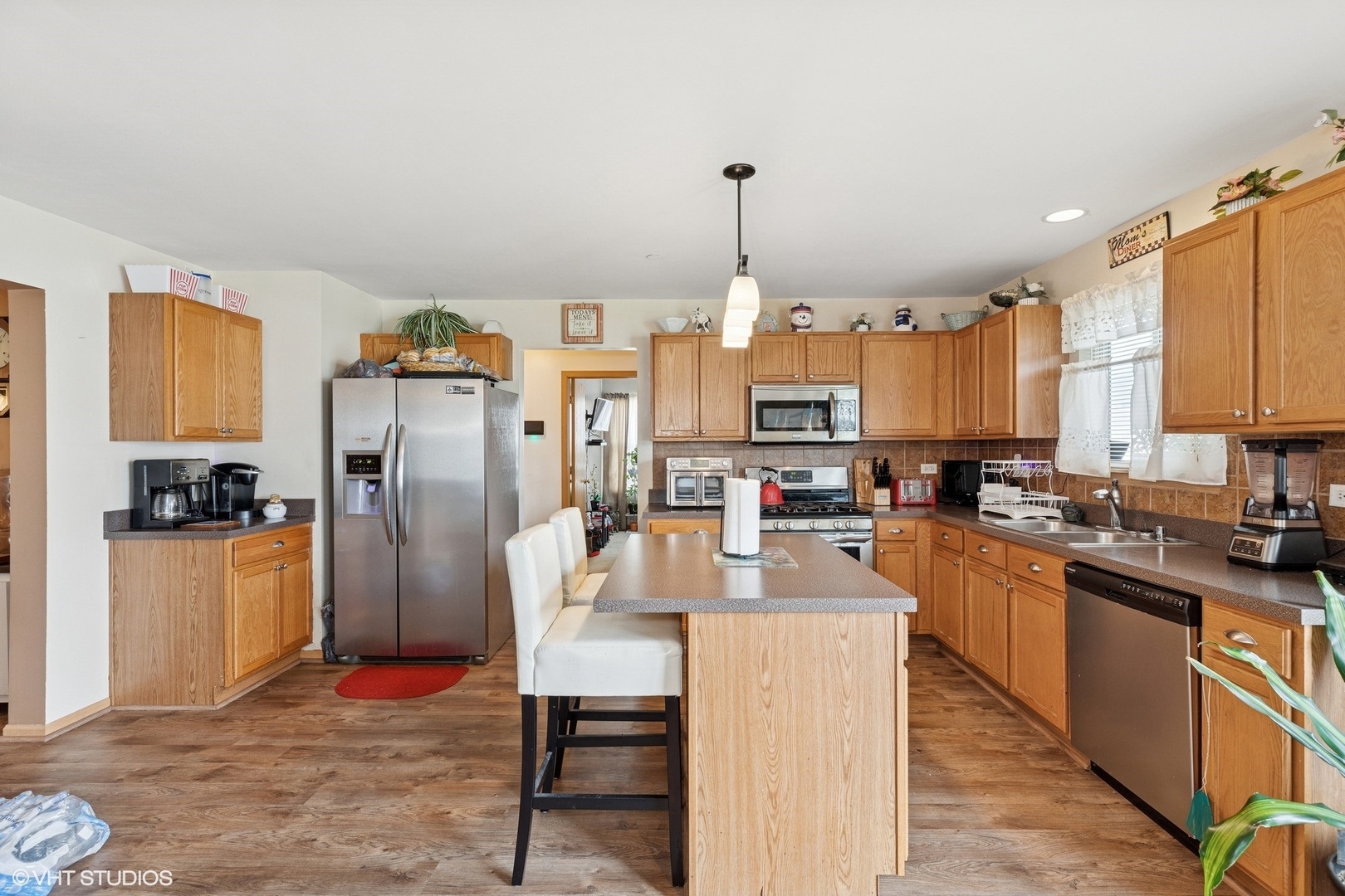 Property Photo:  6416 Pasture Side Trail  IL 60443 