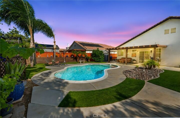 Property Photo:  32392 Giverny Court  CA 92596 