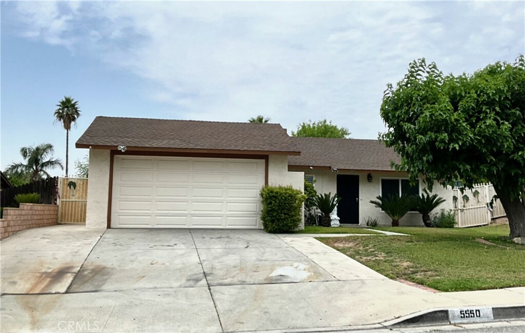 Property Photo:  5550 N I Street  CA 92407 