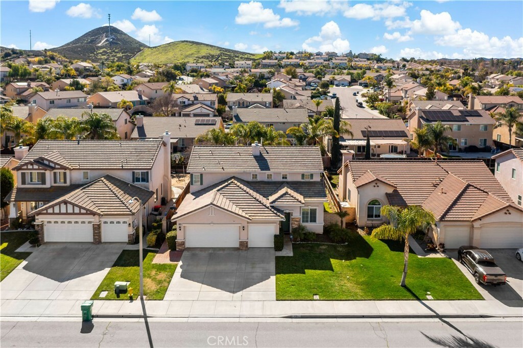 Property Photo: 28867 Glencoe Lane CA 92584