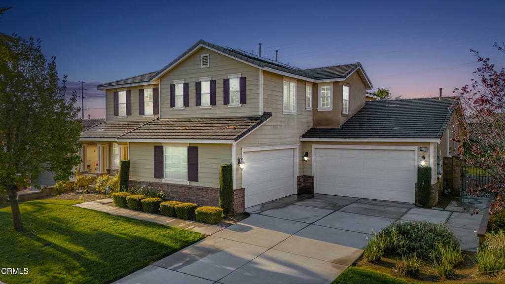 Property Photo: 29039 Shorecliff Circle CA 92585
