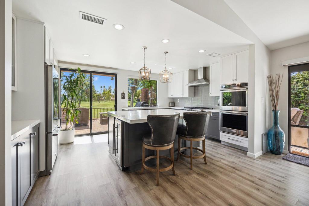 Property Photo:  132 Castellana W  CA 92260 