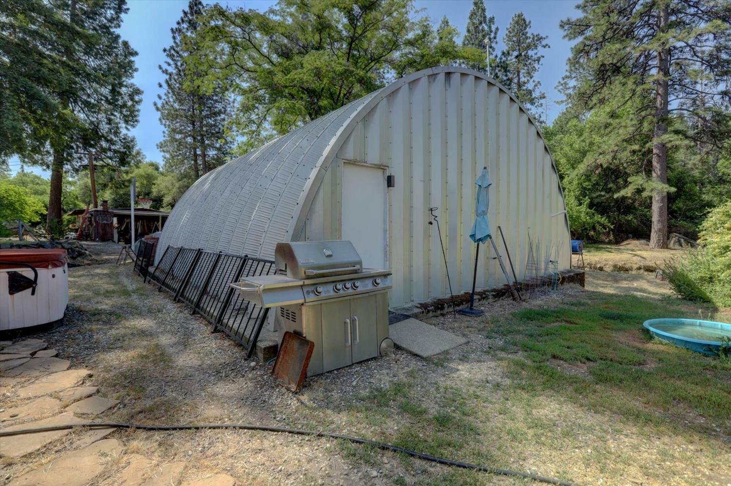 Property Photo: 14939 Stagecoach Way CA 95975
