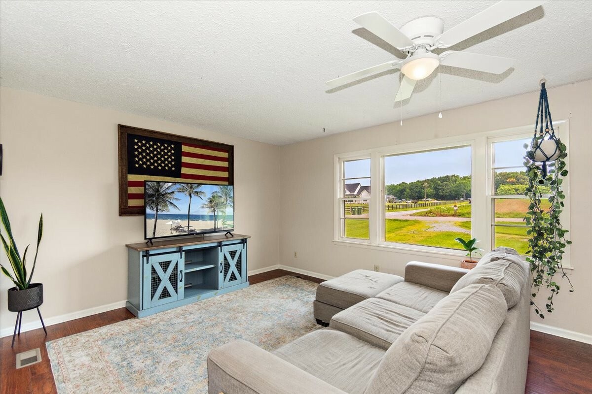 Property Photo:  47 Johnson Rd  TN 37334 
