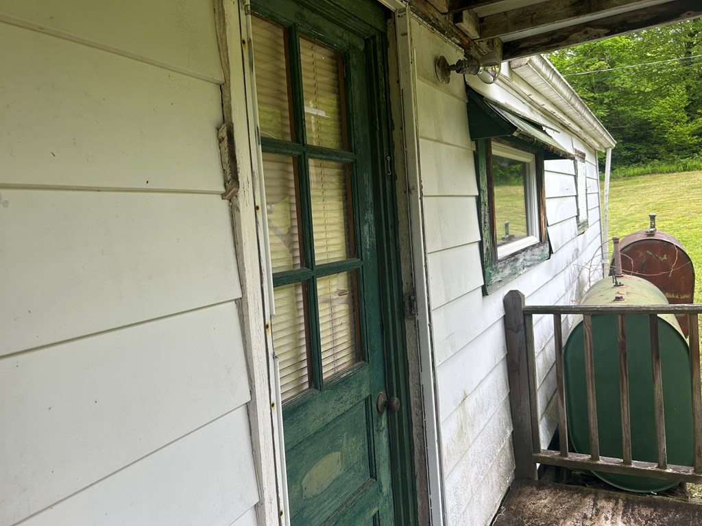 Property Photo: 355 Lone Pine Ln PA 16922