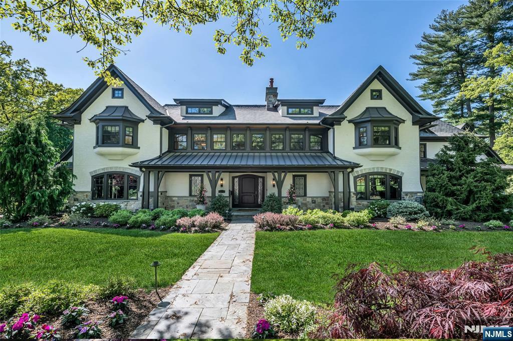 Property Photo: 210 Heights Road NJ 07450