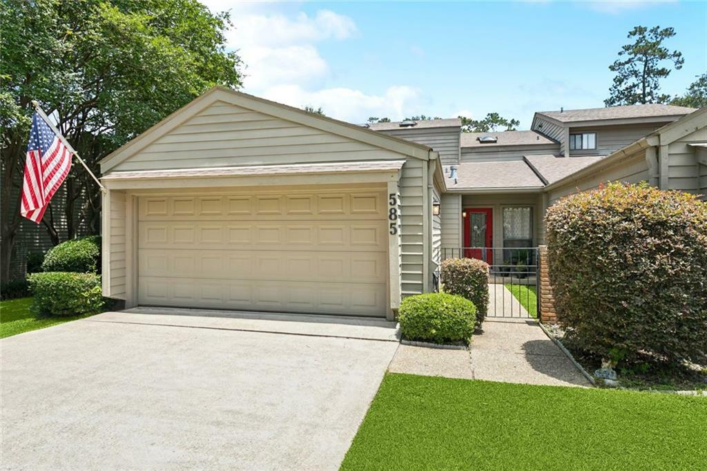 Property Photo: 585 Beau Chene Drive LA 70471