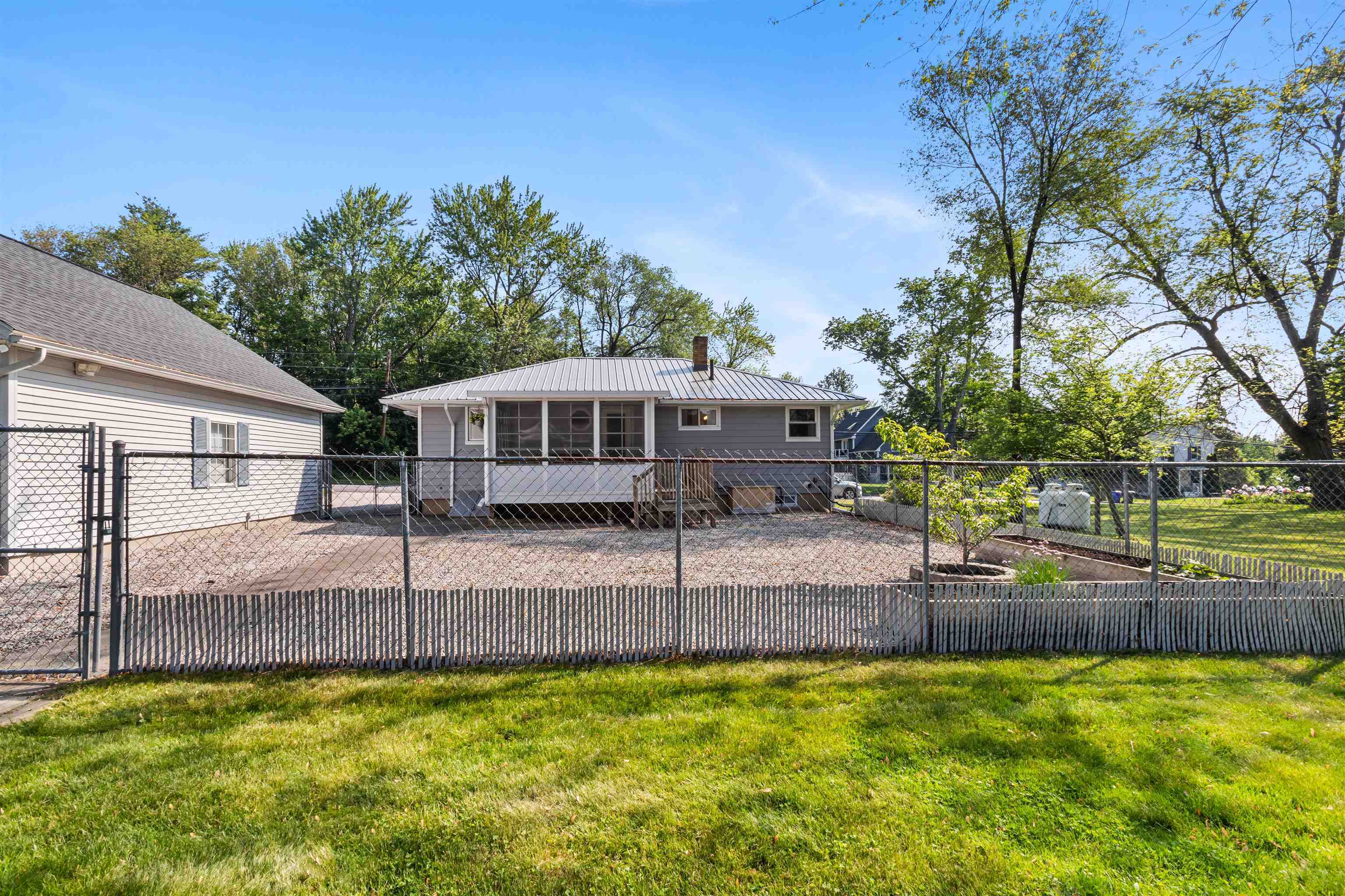 Property Photo:  45 Cohas Avenue  NH 03109 