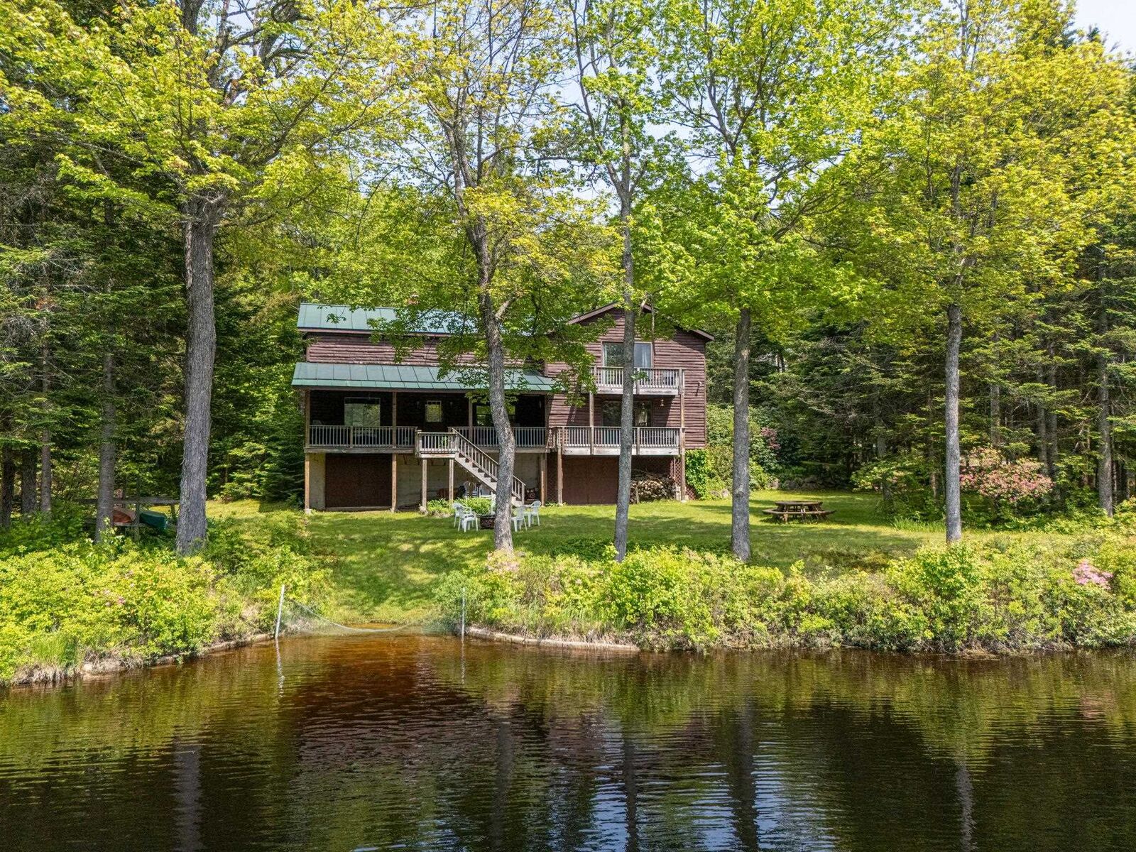 Property Photo:  16 McKinnon Road  NH 03280