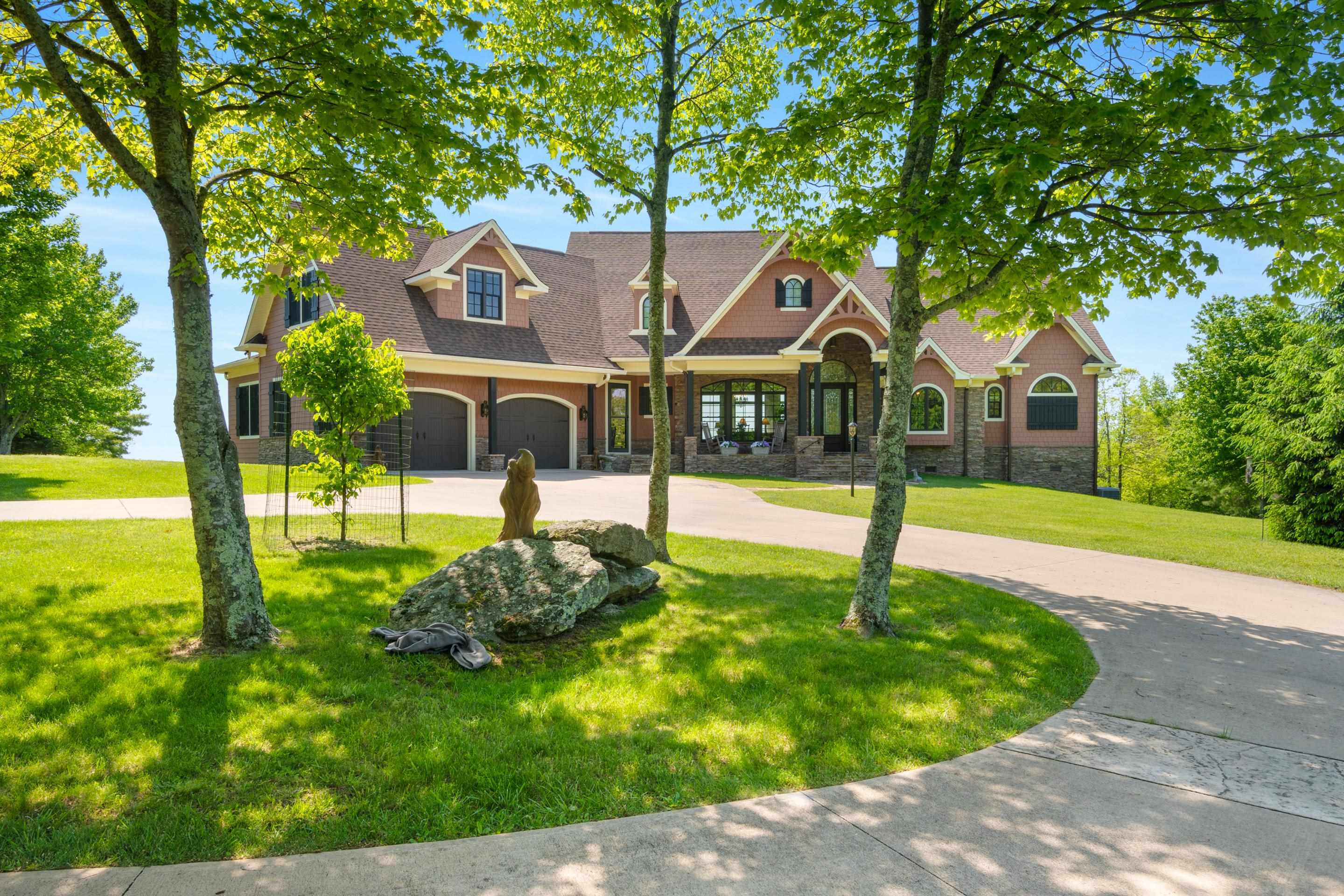 Property Photo: 493 Pops Peak Drive VA 24328