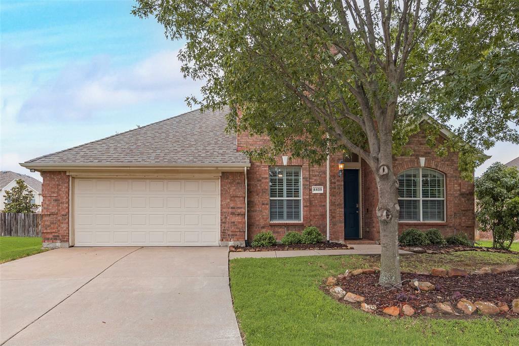 Property Photo: 4409 Vista Glen Court TX 76063