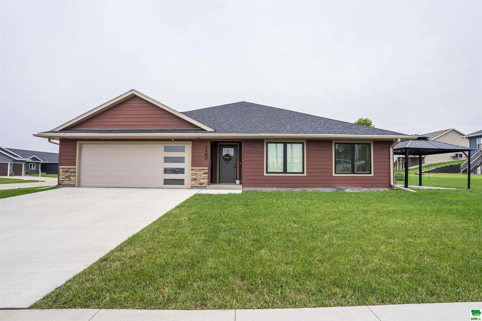Property Photo:  1480 6th Ave SW  IA 51031 