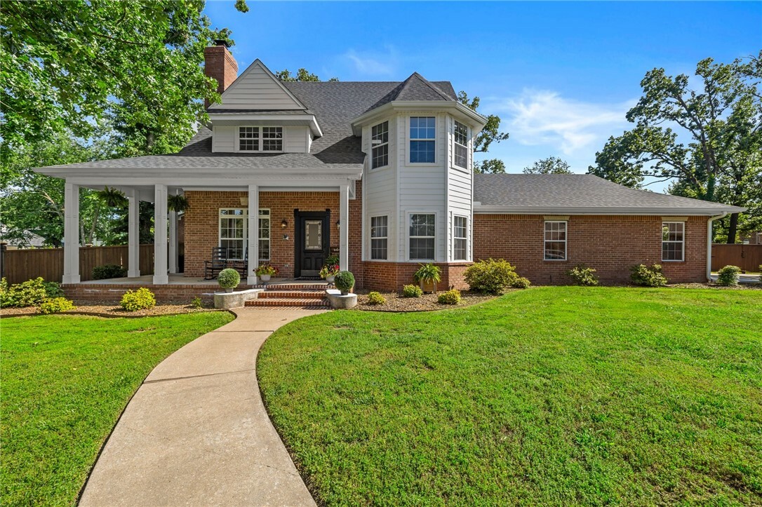 1 Geyer Road  Bentonville AR 72712 photo