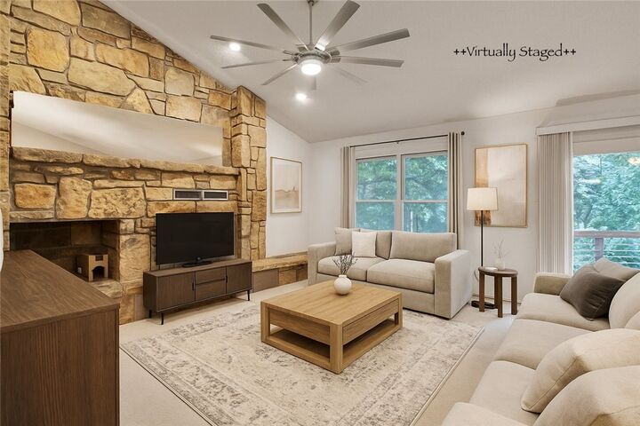 Property Photo:  4 Branchwood Lane  AR 72715 