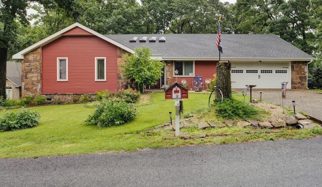 Property Photo: 4 Branchwood Lane AR 72715