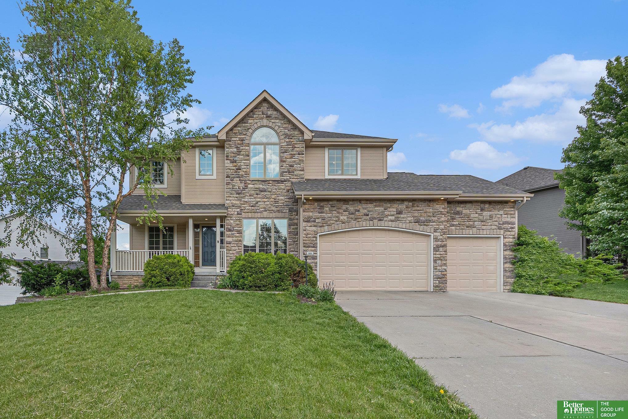 Property Photo: 2231 Crystal Creek Drive NE 68046