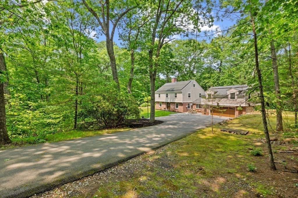 Property Photo: 21 Sunrise Rd MA 01921