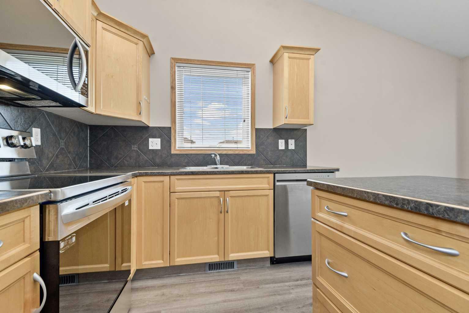 Photo de la propriété: 51 Burris Pointe AB T4L 0A2
