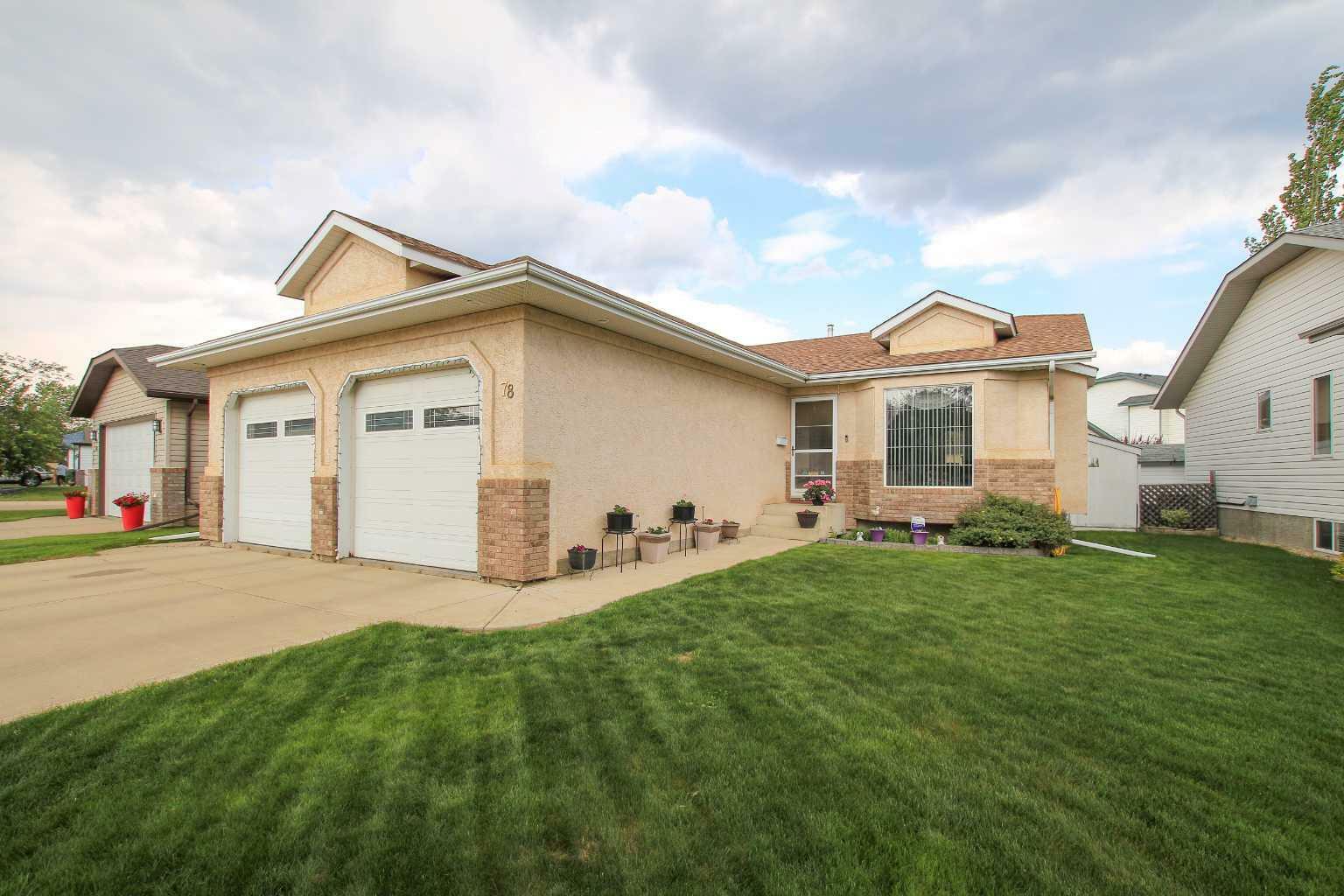 Property Photo: 78 Kingston Drive AB T4P 3S5