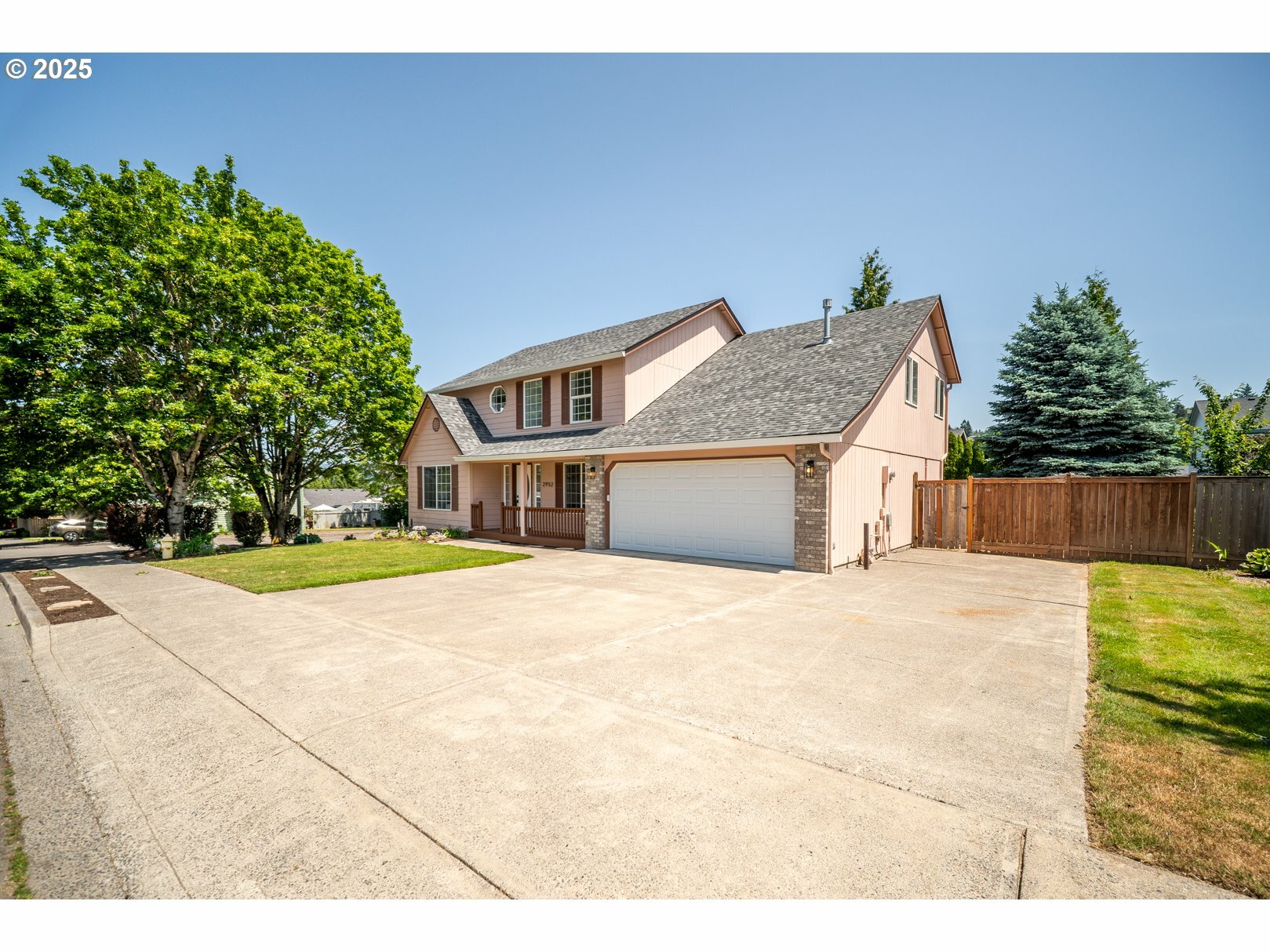 Property Photo: 2952 NW Ogden St WA 98607