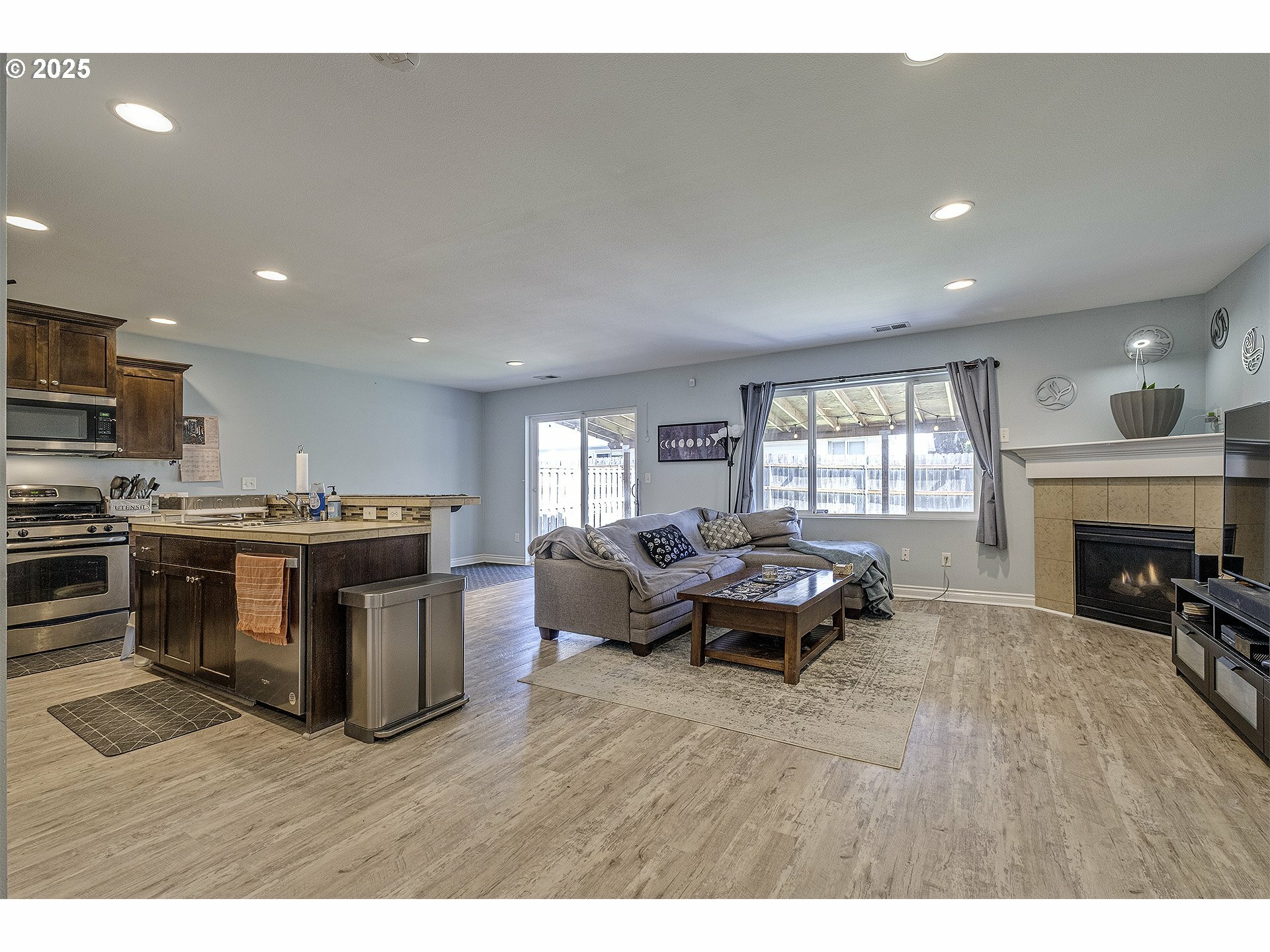 Property Photo: 7632 NE 20th St WA 98664