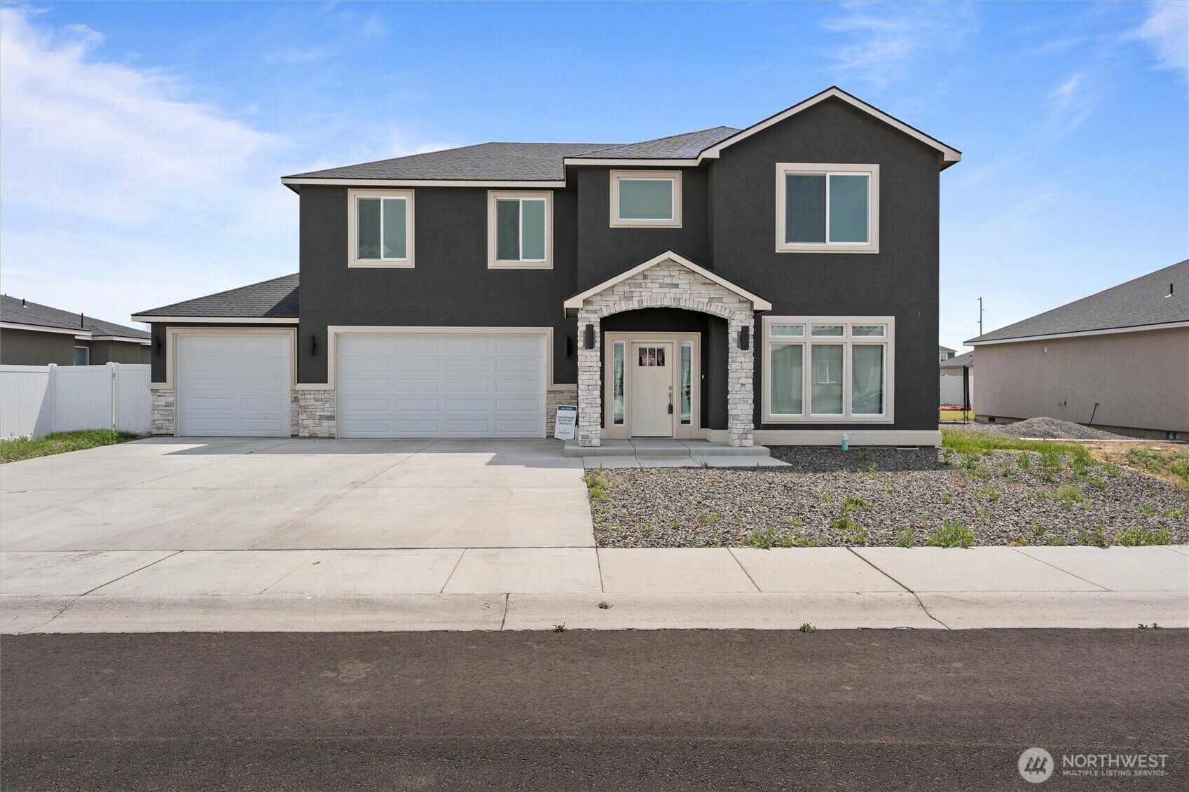 812  P Street SW  Quincy WA 98848 photo