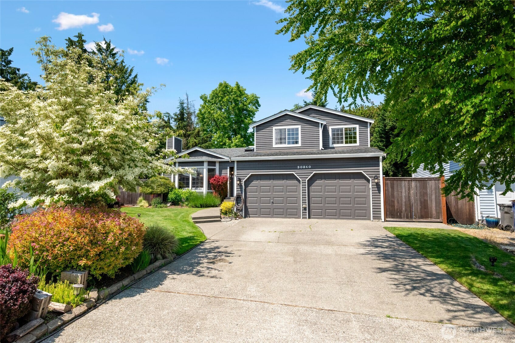 Property Photo: 30840 49th Court S WA 98001