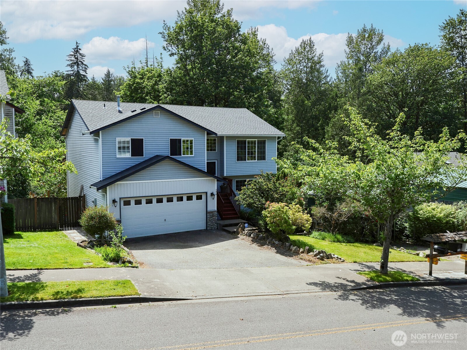 Property Photo: 7310 46th Place NE WA 98270