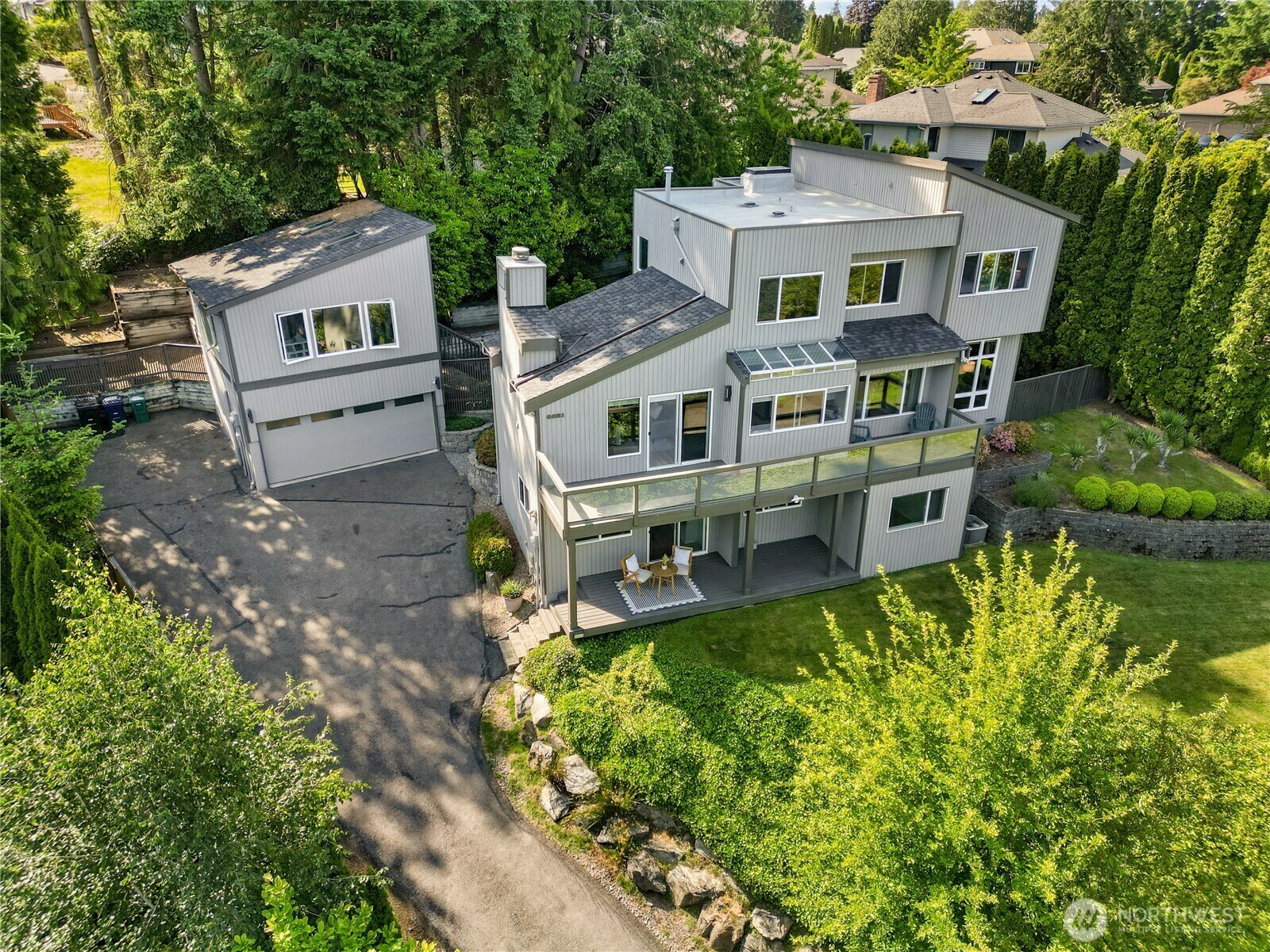 Property Photo: 6021 158th Place NE WA 98052