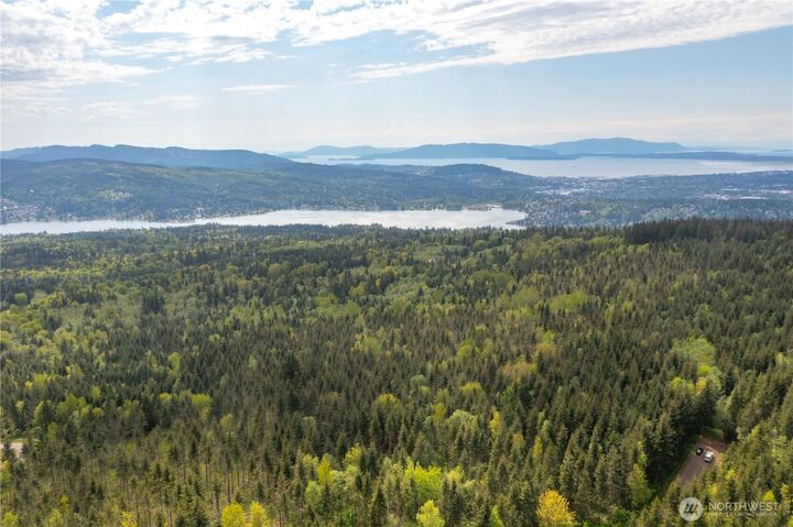 Property Photo:  8  Academy Highlands  WA 98226 