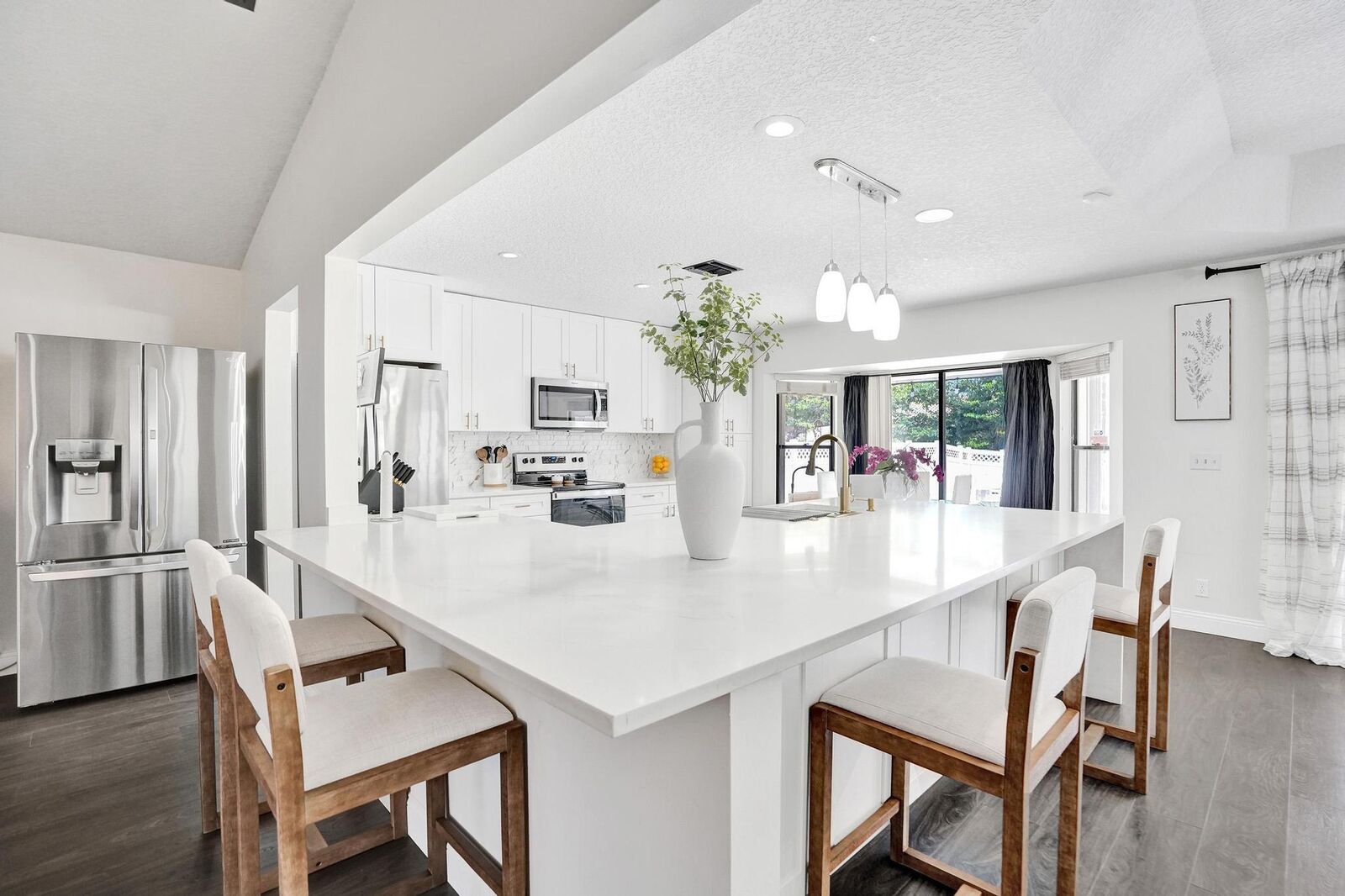 Property Photo: 3985 NW 73rd Way FL 33065