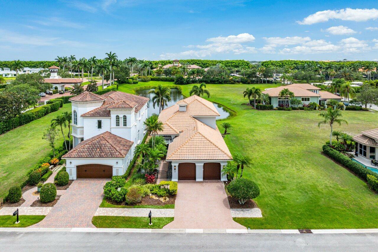 Property Photo: 107 SE Santa Gardenia FL 34984