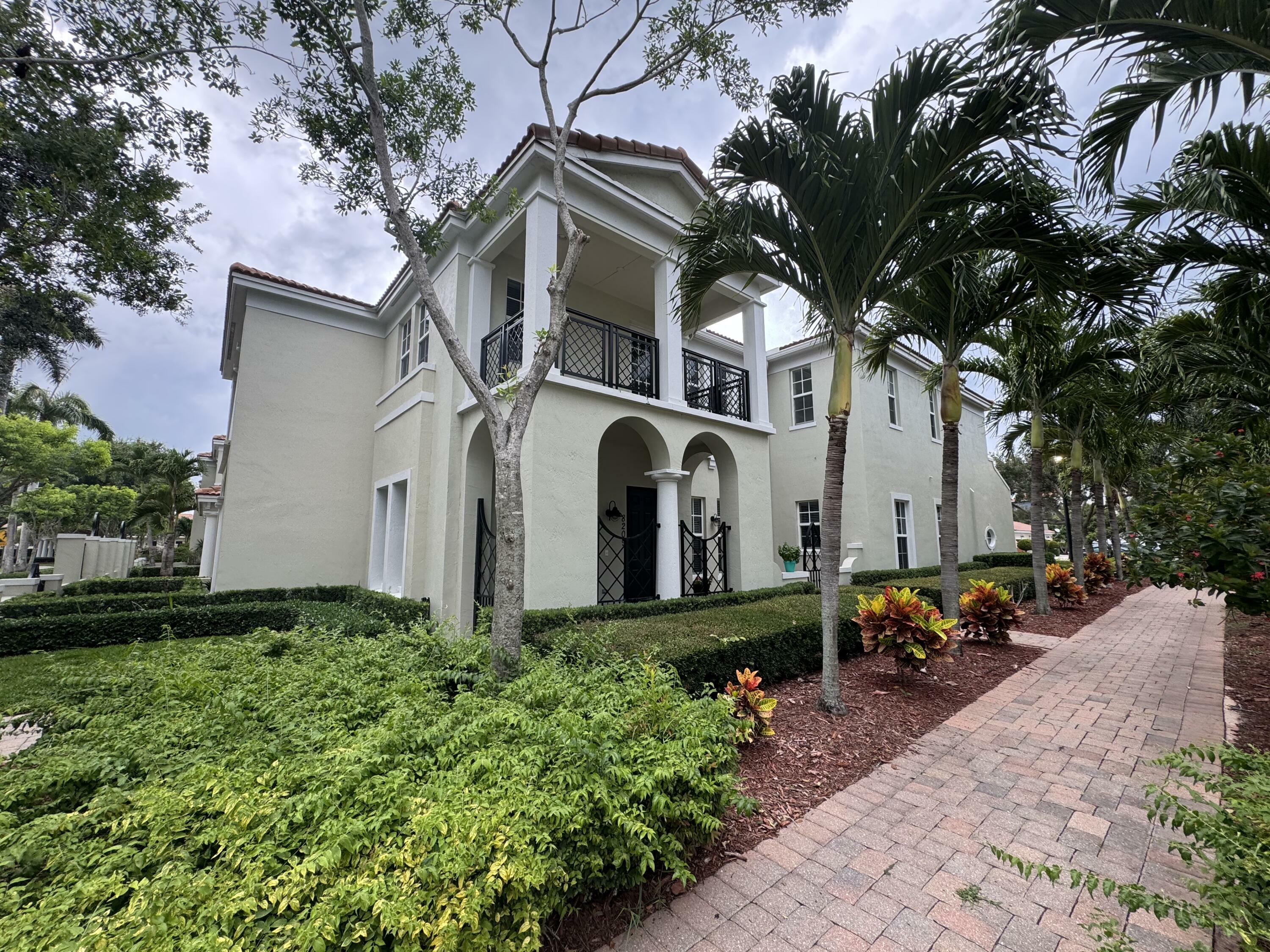 Property Photo:  8209 NW 8th Way  FL 33487 