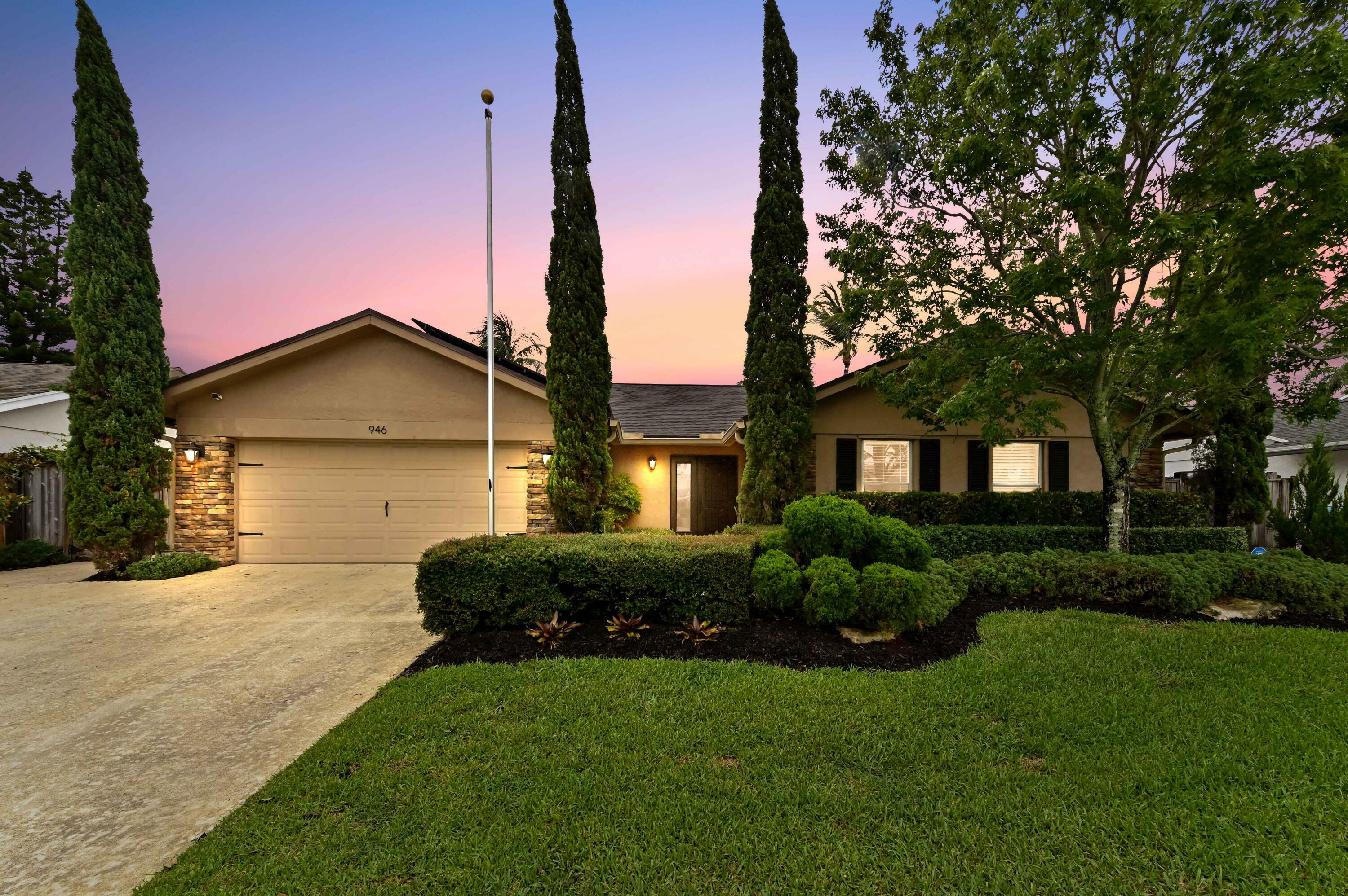 946 NW 10th Street  Boynton Beach FL 33426 photo