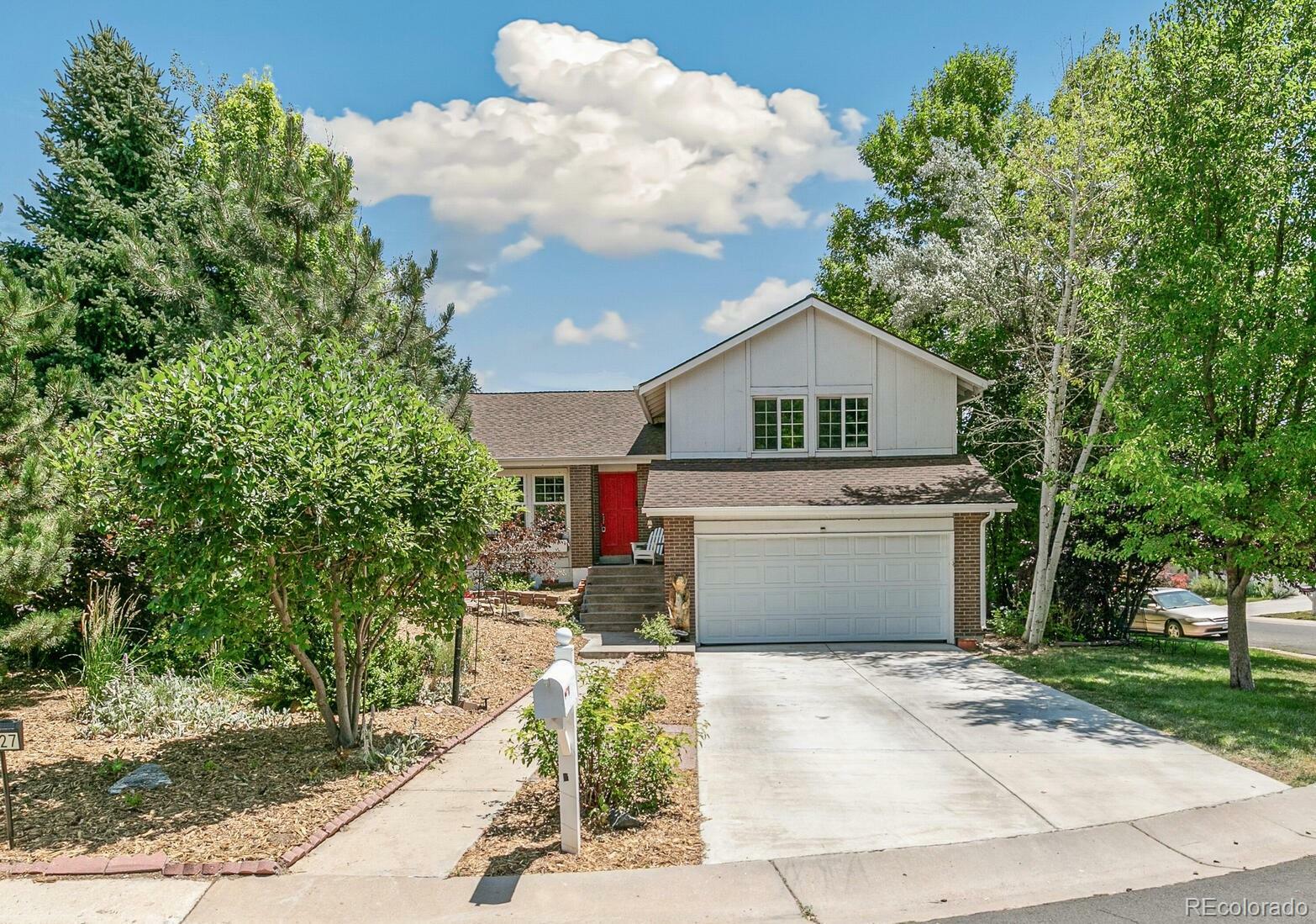 Property Photo: 6327 S Emporia Circle CO 80111