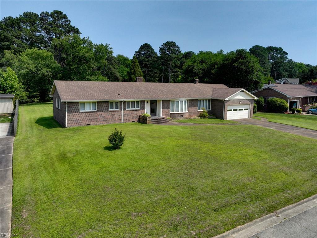 Property Photo: 2861 Greenview Rd VA 23321