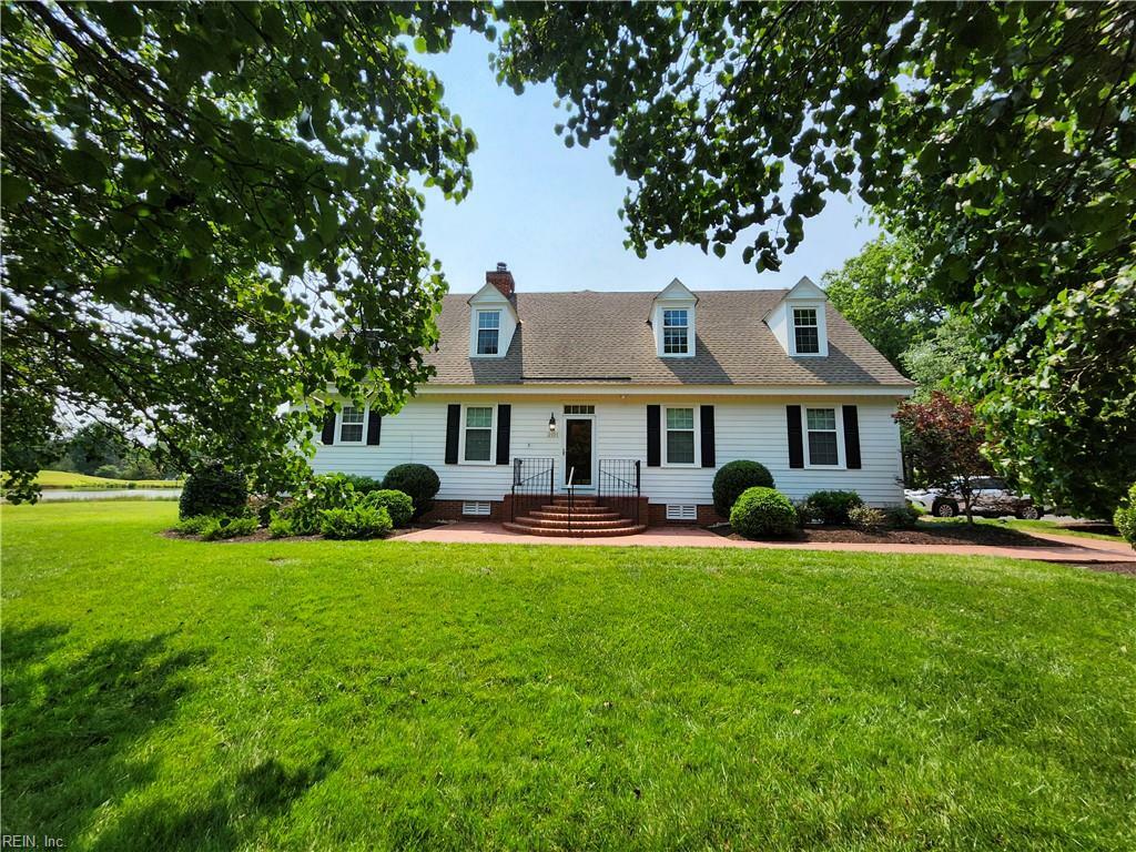 Property Photo: 201 Dogleg Dr VA 23188