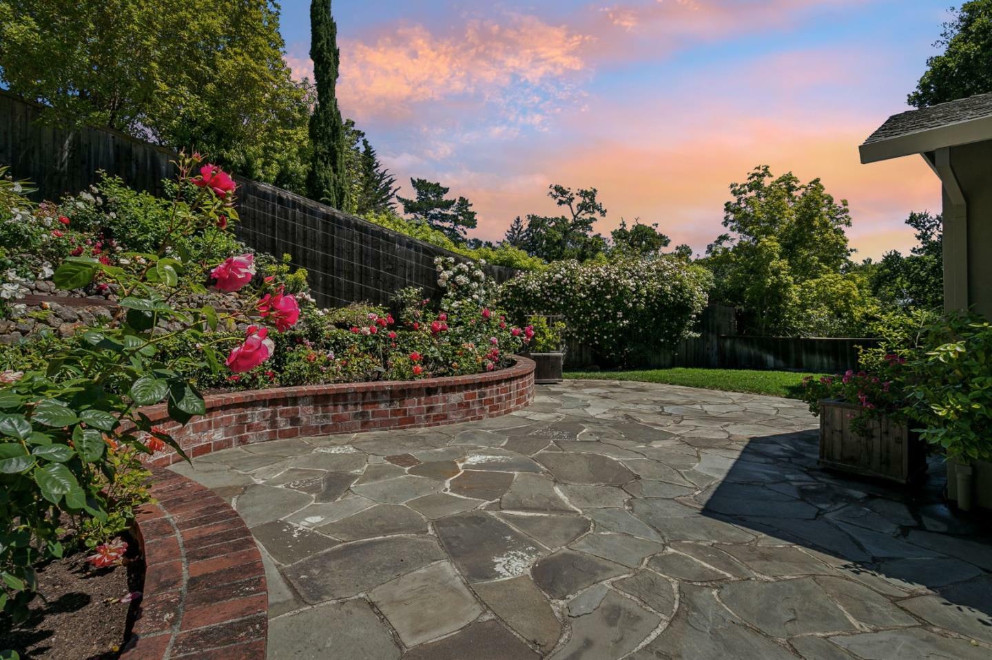 Property Photo: 1408 Avondale Road CA 94010