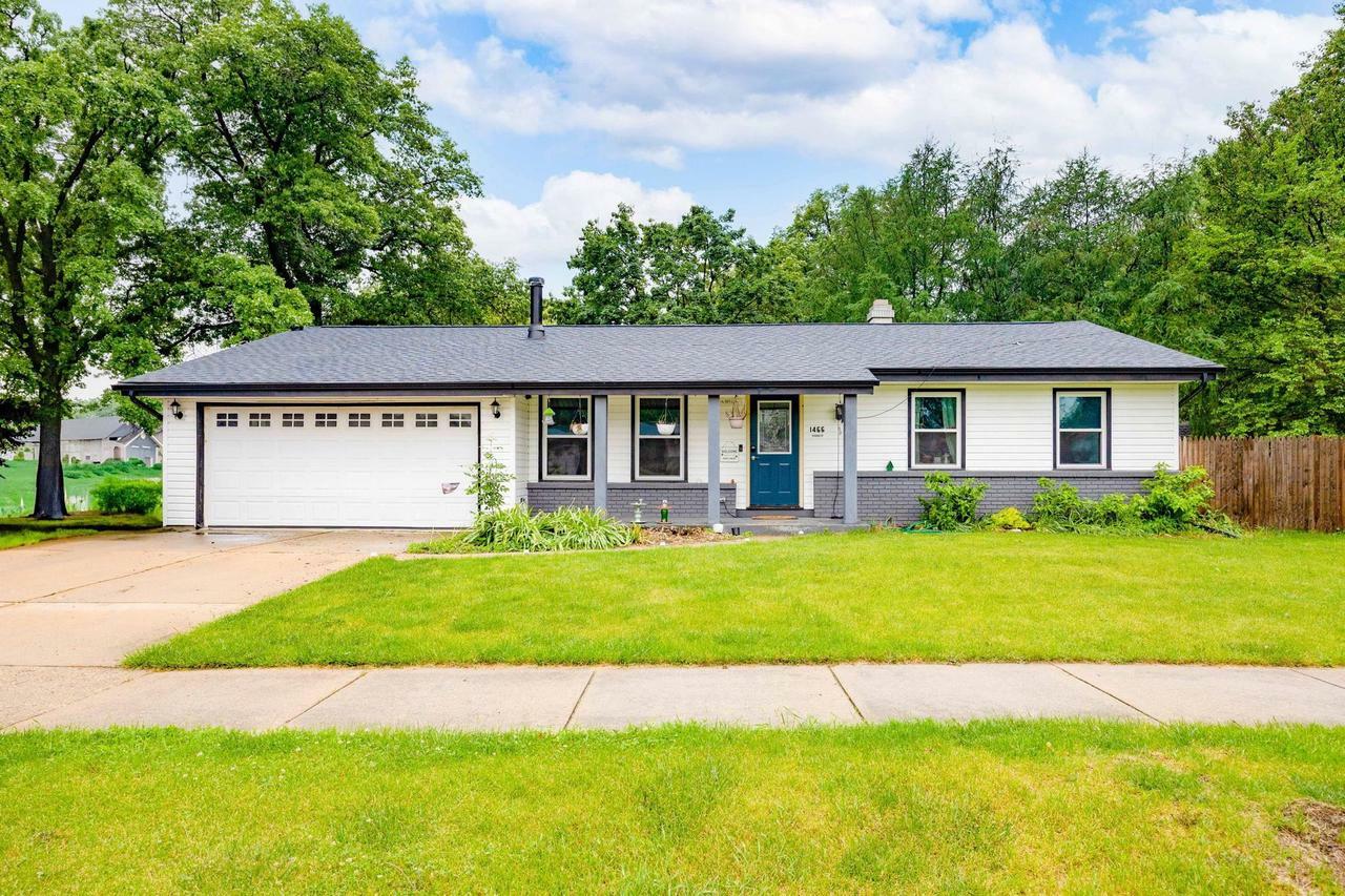 Property Photo: 1466 Lasalle Street WI 53546