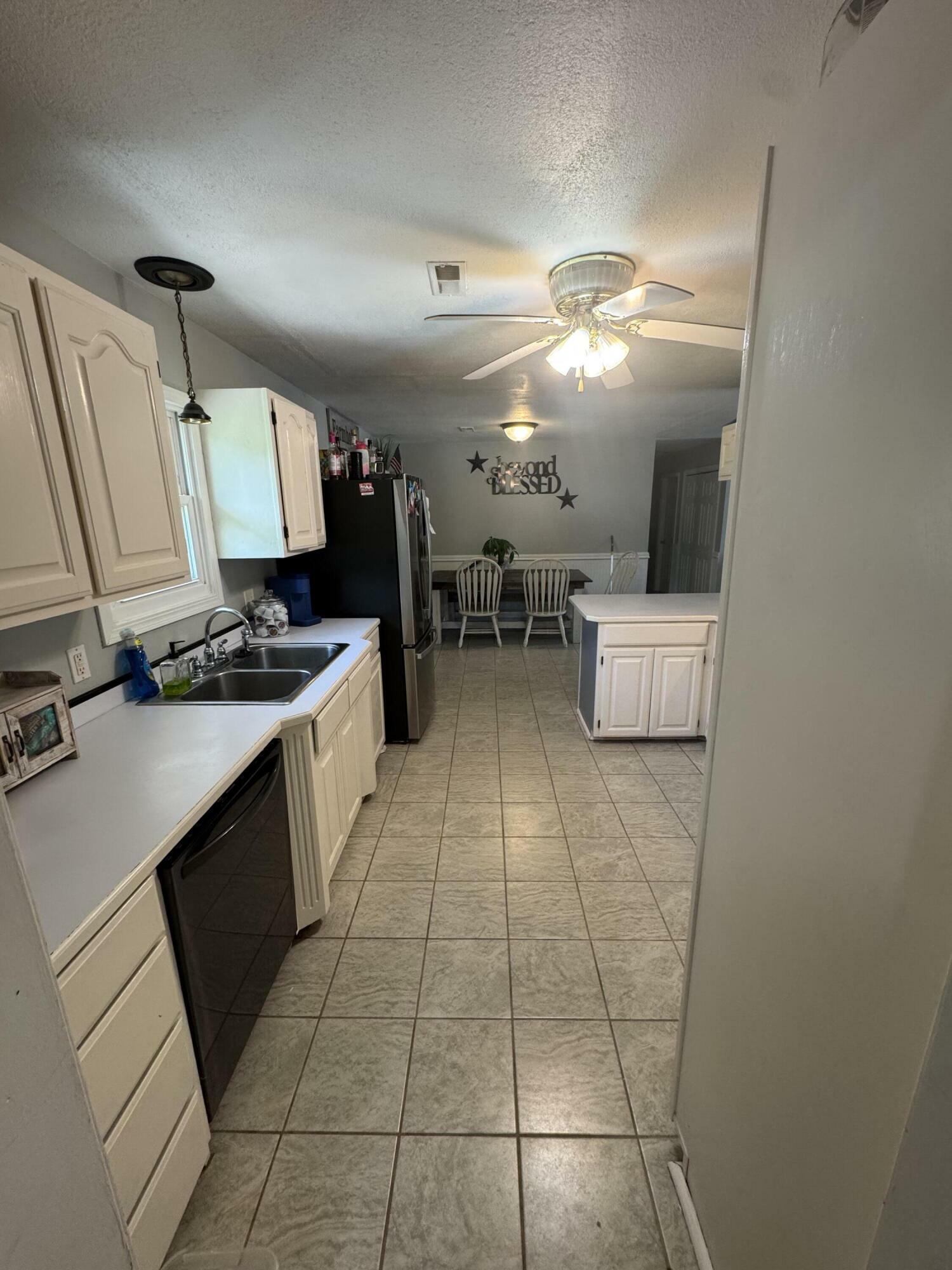 Property Photo: 9153 N Highway MO 65711