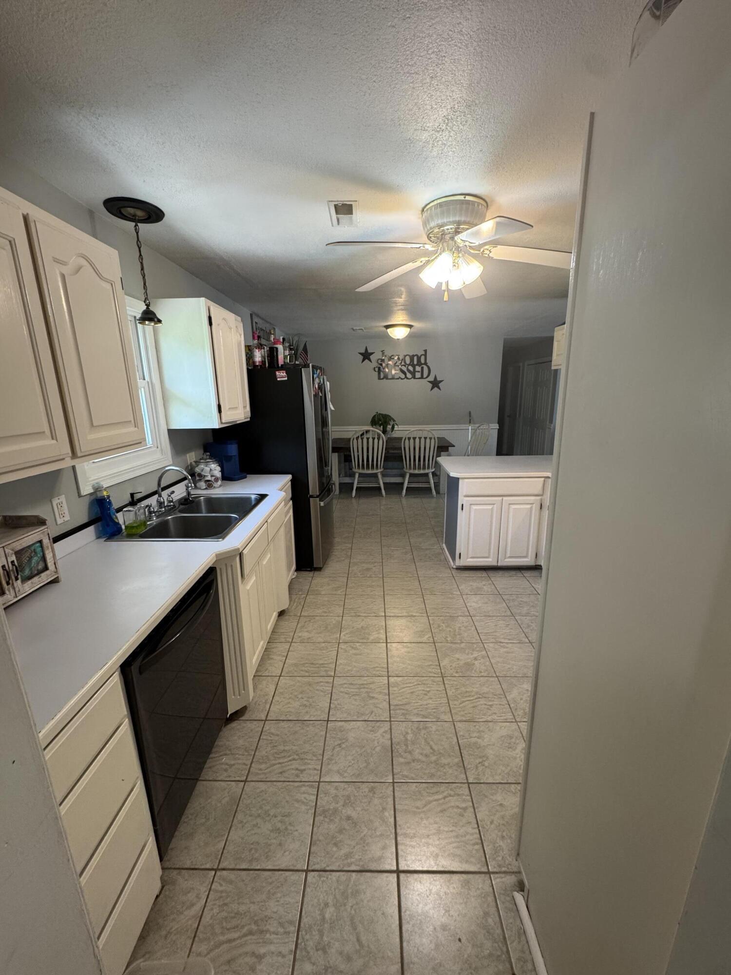 Property Photo: 9153 N Highway MO 65711