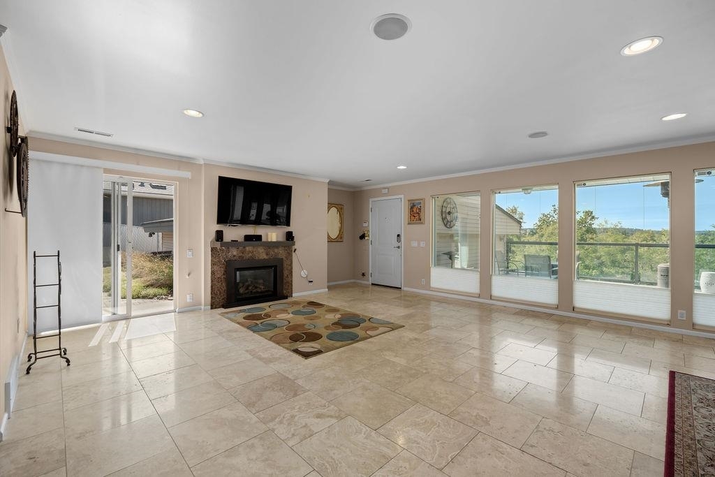 Property Photo:  1516 W Cora Ave  WA 99205 