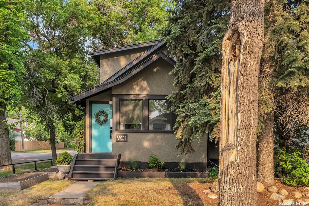 901 9th Avenue N  Saskatoon SK S7K 2Z3 photo