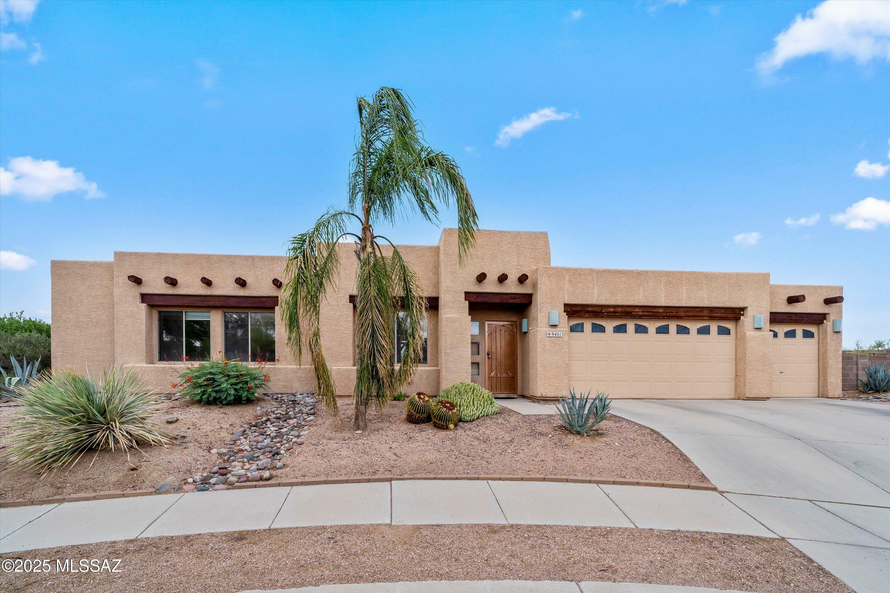 Property Photo: 9401 E Sandy Whiskers Place AZ 85710